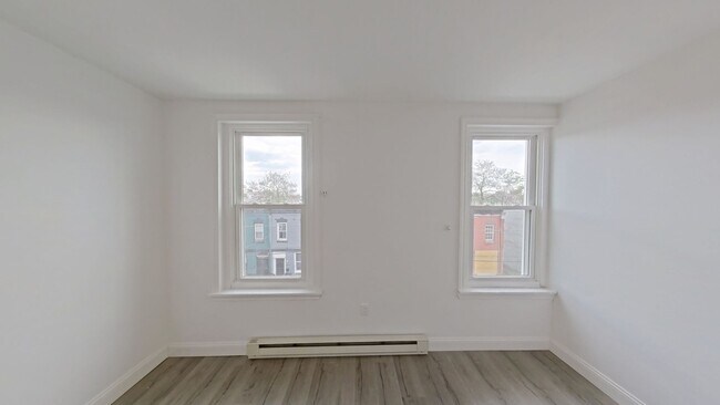 Building Photo - 2438 N 20th St