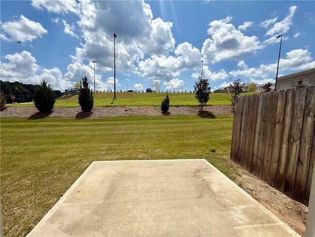 Building Photo - 3811 Brookburn Pk