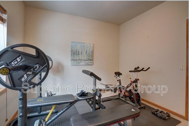 Building Photo - 238 Wind Stone Dr