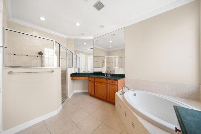 Building Photo - 9004 Pumpkin Ridge