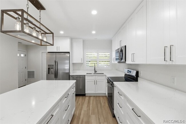 Building Photo - 11625 W Riverhaven Dr