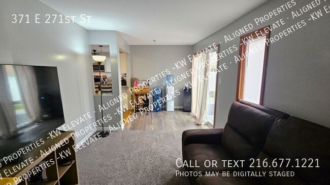 Building Photo - 371 E 271st St