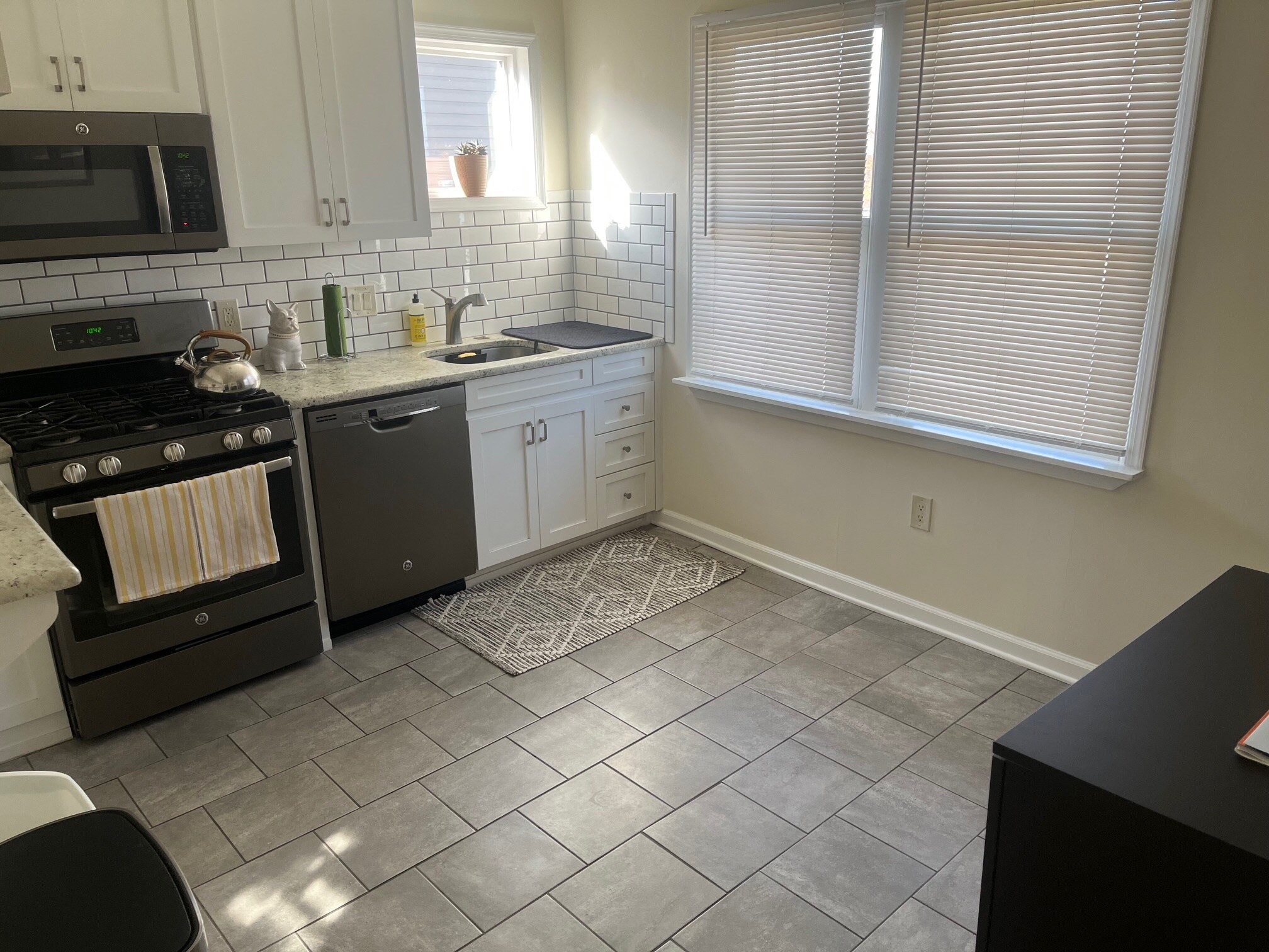 Building Photo - 106 Dallas Rd