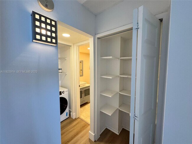 Building Photo - 7928 West Dr