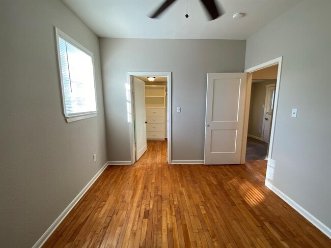 Building Photo - 6523 Avenue C
