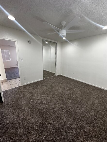 Building Photo - 1234 S Loara St