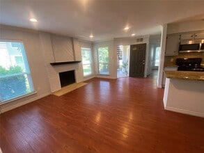 Building Photo - 10616 Mellow Meadow Dr