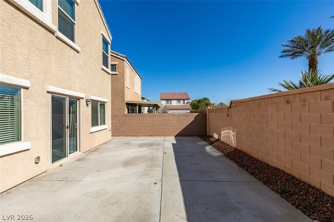 Building Photo - 5674 Cascadia Ct