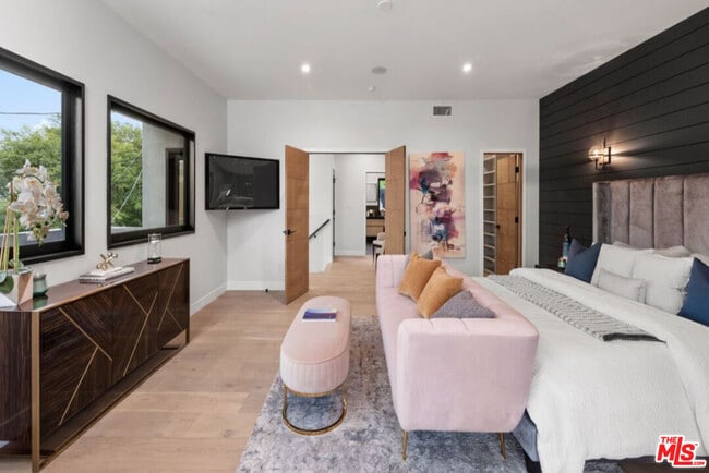 Building Photo - 3936 Farley Ct