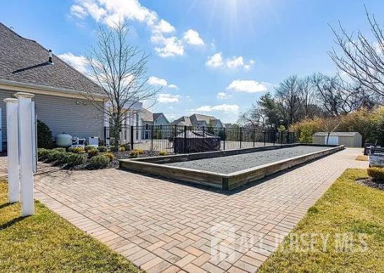 Building Photo - 47 Abbey Rd