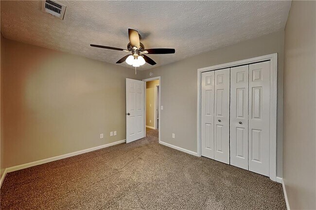 Building Photo - 81 Summerfield Crossing