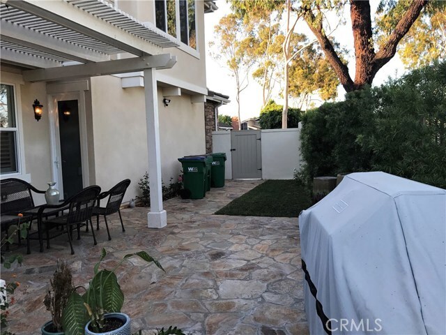 Building Photo - 4942 Tamarack Way