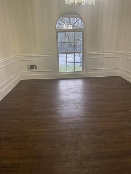 Building Photo - 2717 Buford Hwy