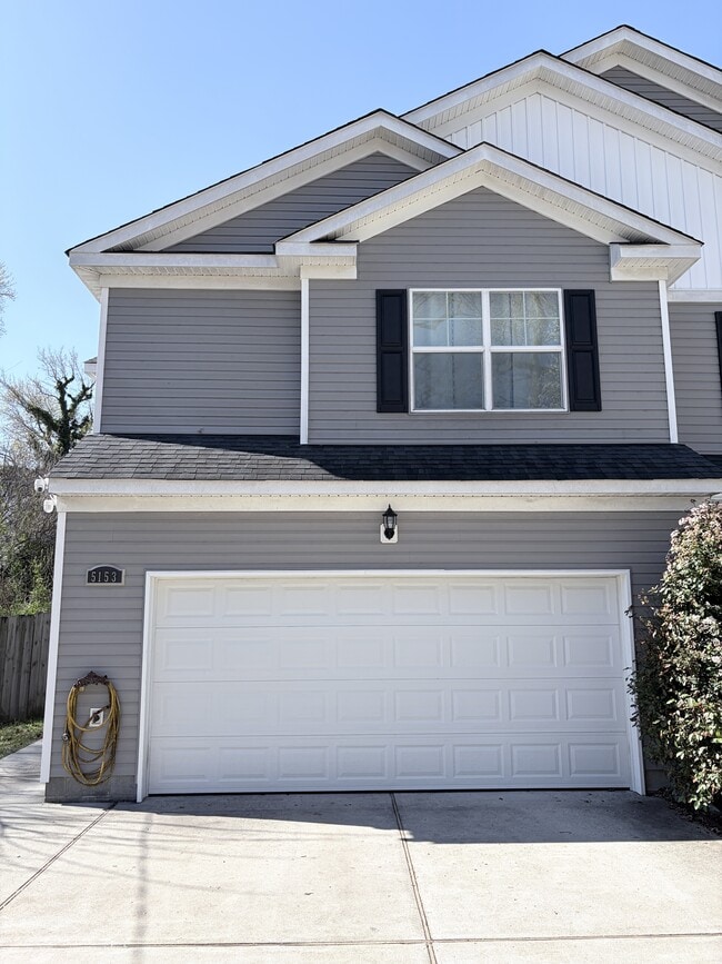 Building Photo - 5153 Richard Rd