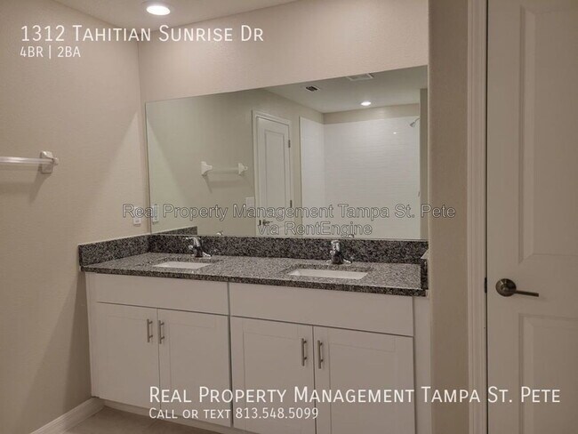 Building Photo - 1312 Tahitian Sunrise Dr