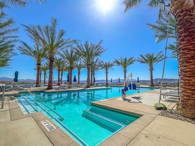 Building Photo - SINGLE STORY HOME IN GATED DEL WEBB AT LAK...