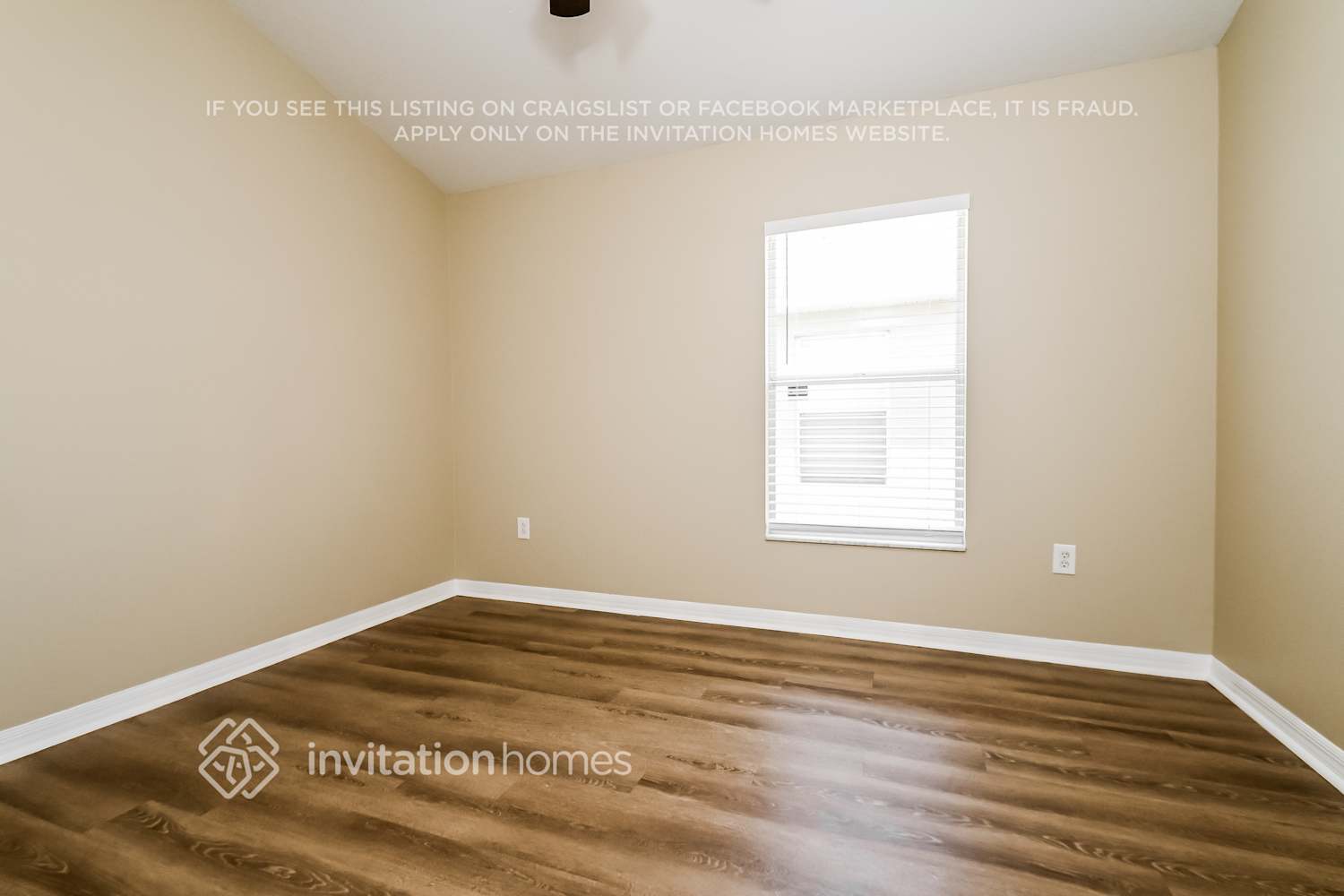 Building Photo - 6638 Cambridge Park Dr