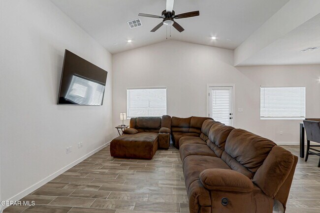 Building Photo - 3609 Bob Snead Dr