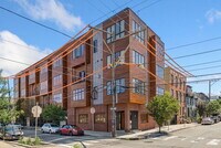 Building Photo - 1247 E Columbia Ave