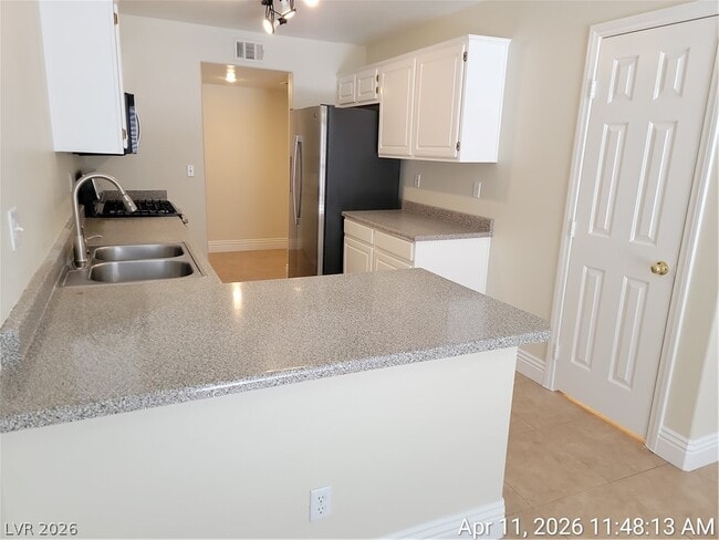 Building Photo - 1630 Colloquium Dr