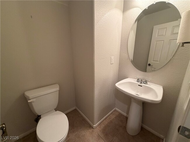 Building Photo - 4348 Desert Home Ave