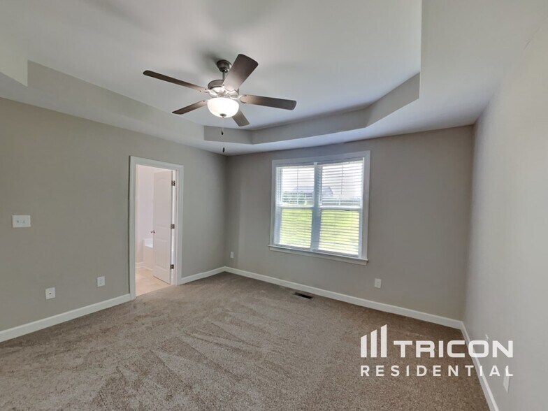 Building Photo - 119 Lasswade Ct