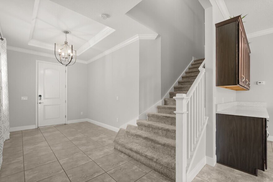 Building Photo - 14085 Alafaya Oak Bnd