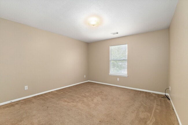 Building Photo - 16126 Taloncrest Dr