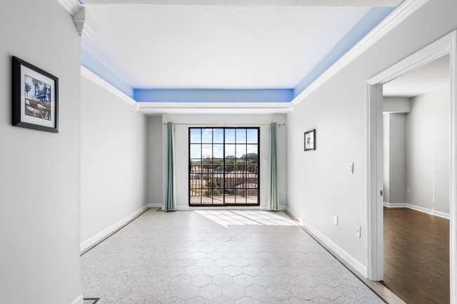 Building Photo - 235 6th St NW