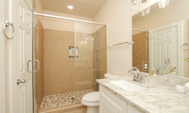 Building Photo - 3533 Mt Pleasant St