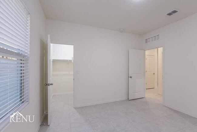 Building Photo - 18378 Los Gabrieles Wy