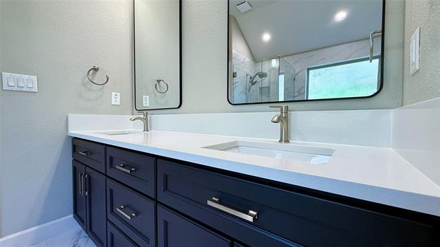 Building Photo - 7921 Decoy Dr