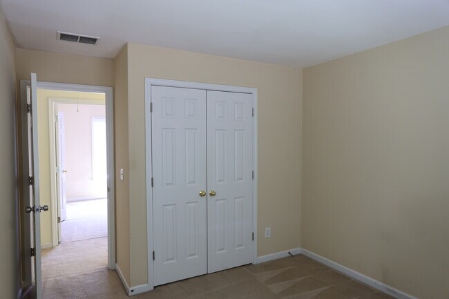 Building Photo - 7045 Devonhall Way