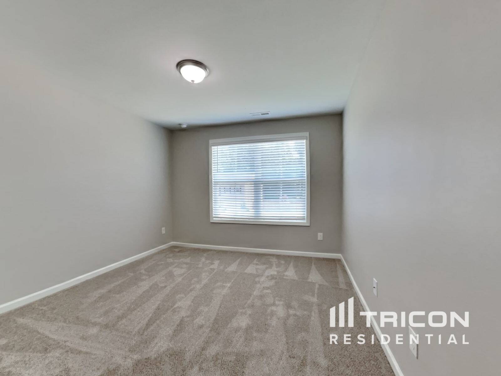 Building Photo - 95 Westbrook Ln