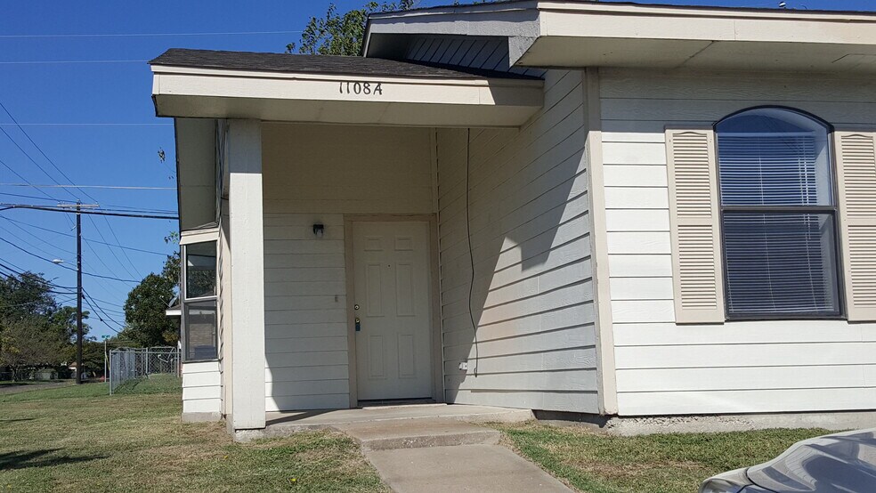 Building Photo - 1008 Georgetown Rd