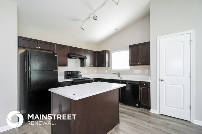 Building Photo - 173 Konnoak Village Cir