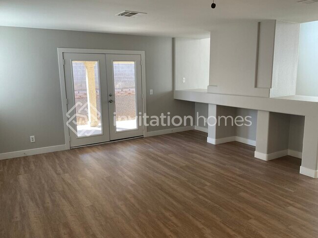 Building Photo - 4527 Monitor Way