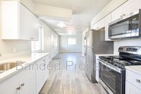 Building Photo - 34 N Terrace Dr