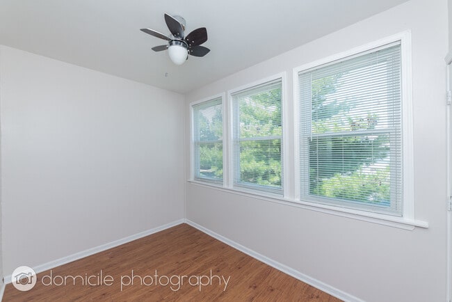 Building Photo - 4906 N Marmora Ave