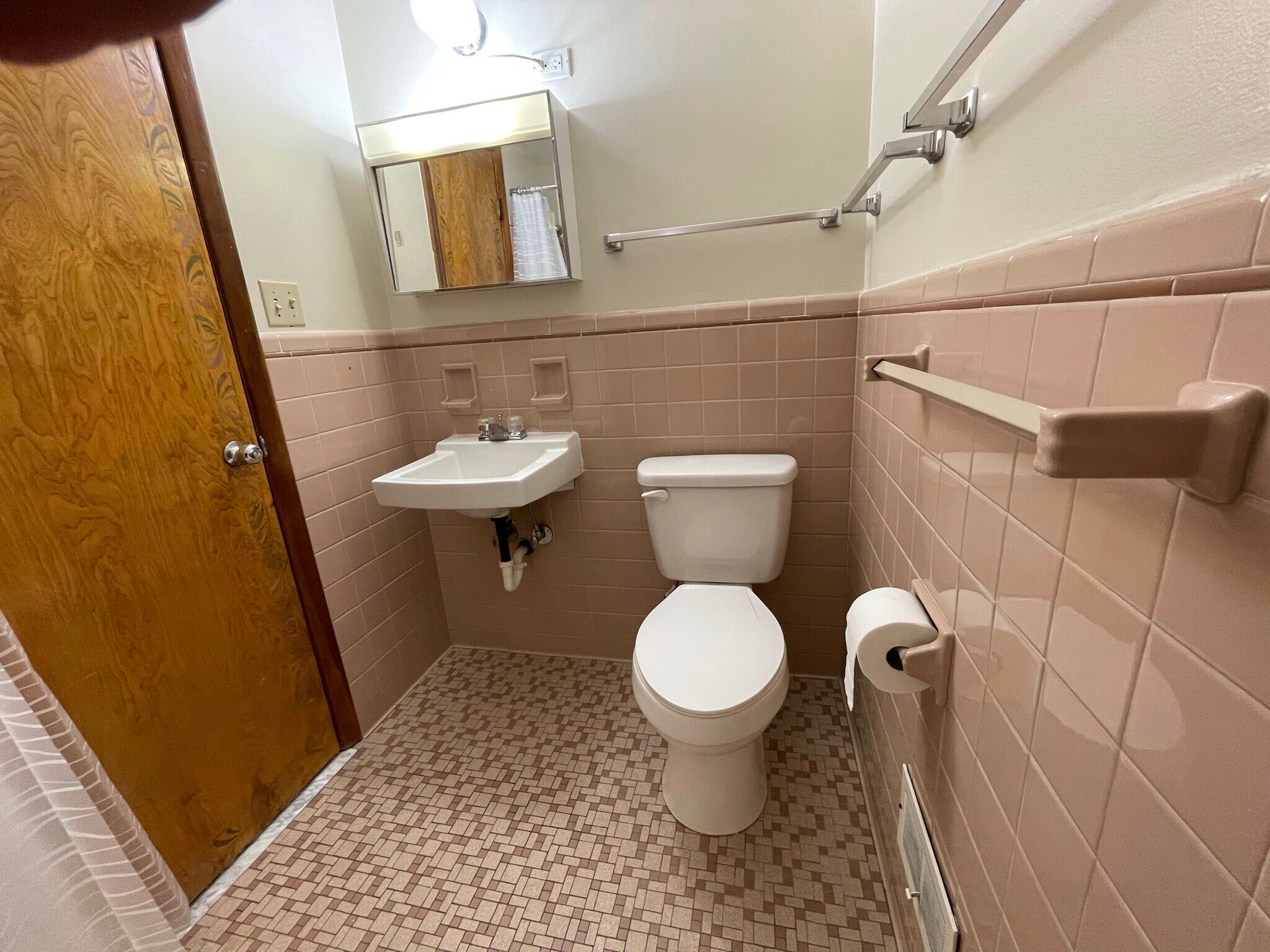 Bathroom - 63 W Pike St