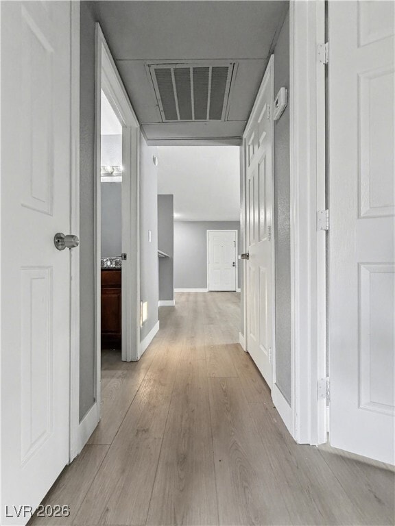 Building Photo - 5141 River Glen Dr