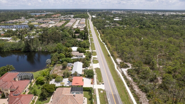 Building Photo - 2191 Thomasson Dr