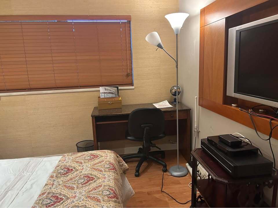 Building Photo - 8510 SW 124th St