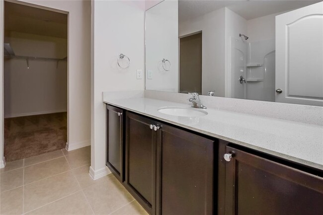 Building Photo - 2136 Peyto Wy