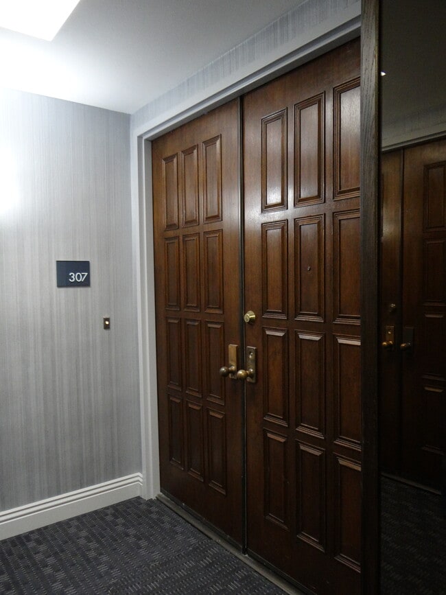 Front Door to Unit - 310 Tahiti Way