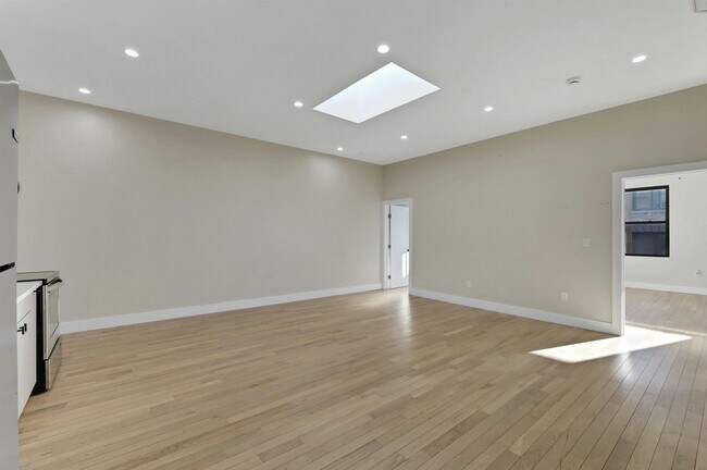 Building Photo - 3605 Bergenline Ave