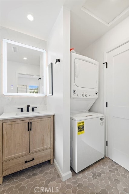 Building Photo - 118 Avenida Santa Margarita