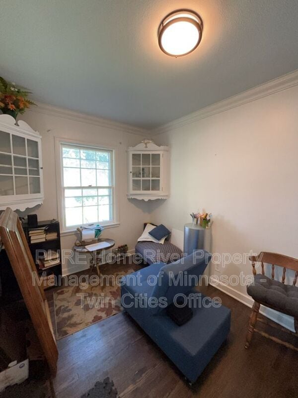 Building Photo - 2632 Toledo Ave S