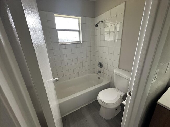 Building Photo - 457 Beech Ave