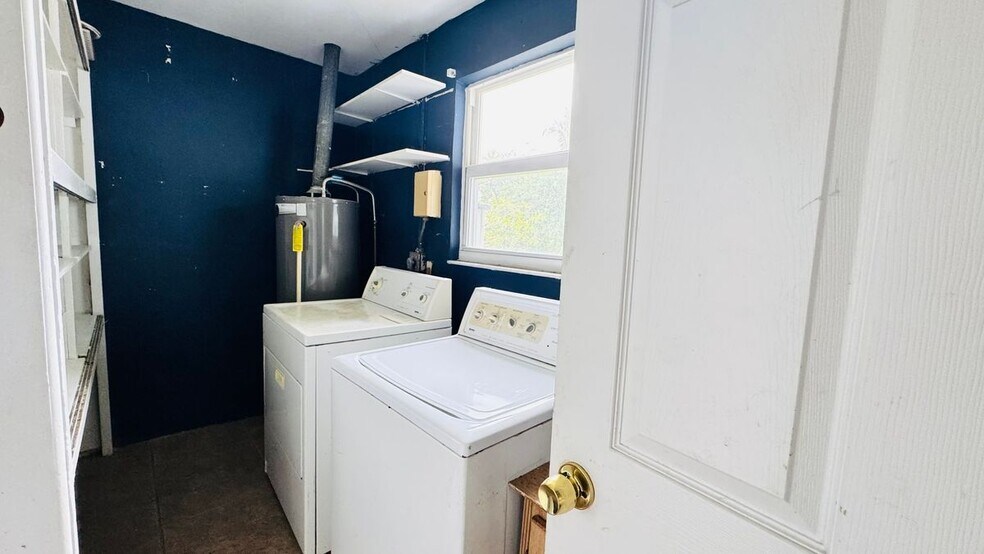 Building Photo - 347 Flagler Blvd